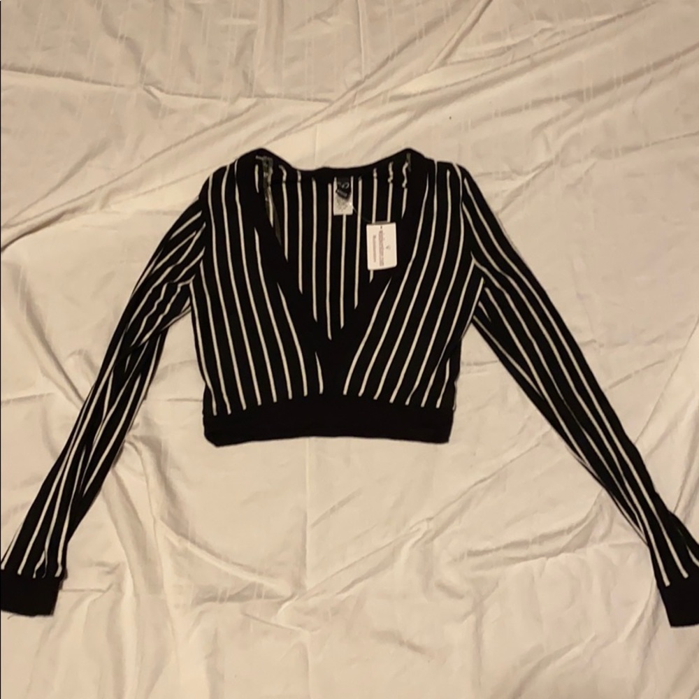 Windsor striped long sleeve crop top